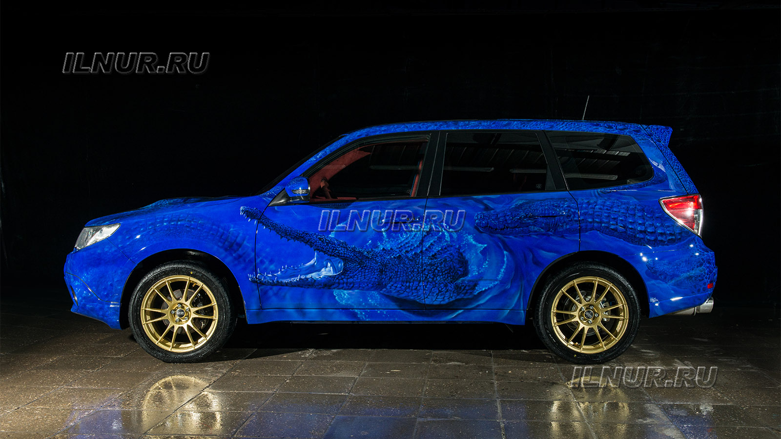 аэрография на авто Subaru Forester tS  «Синие крокодилы»